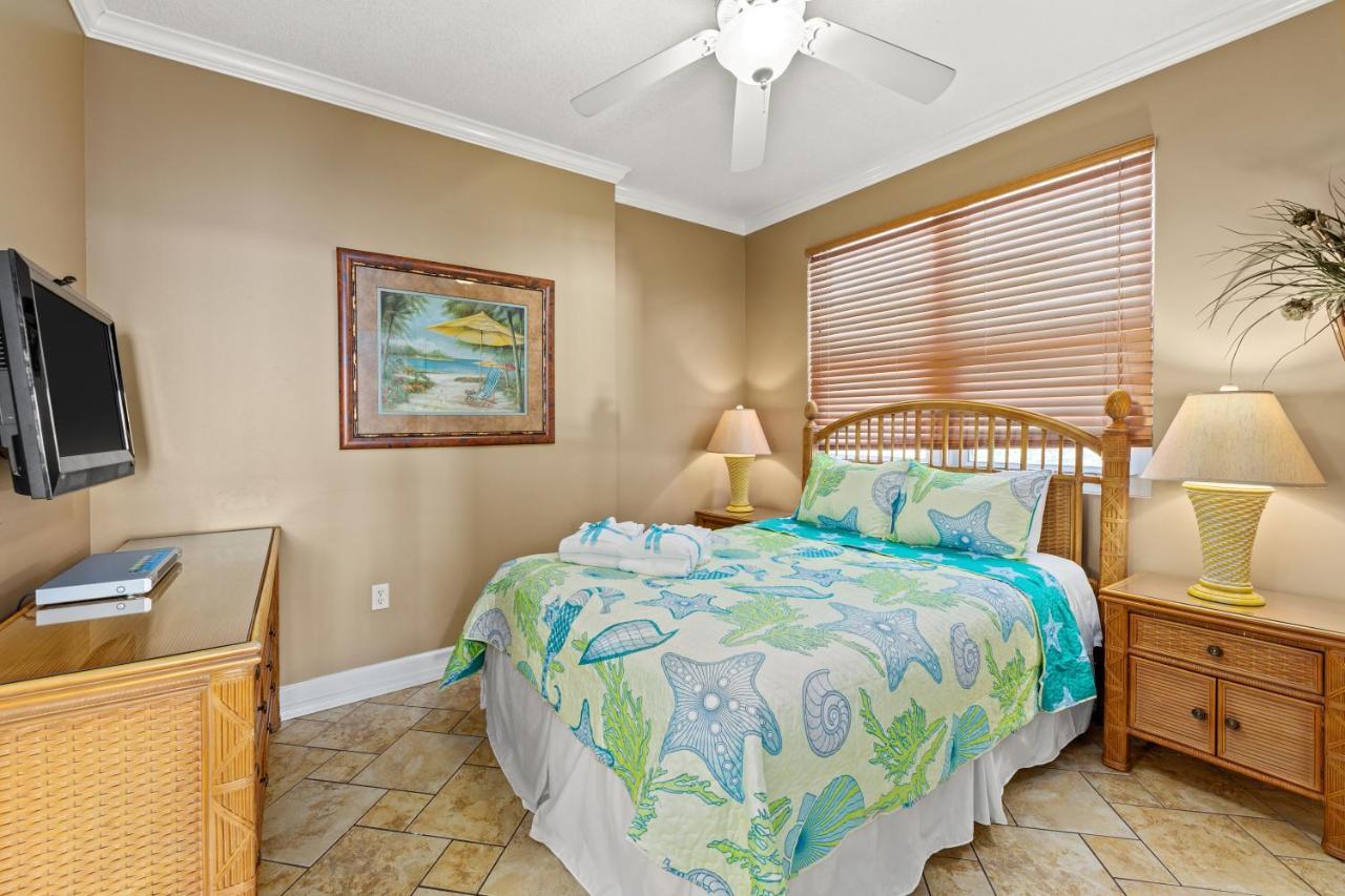 Gulf Front Master Bedroom! 2 Pools & Hot Tubs! Sleeps 8! Panama City Beach Exterior photo
