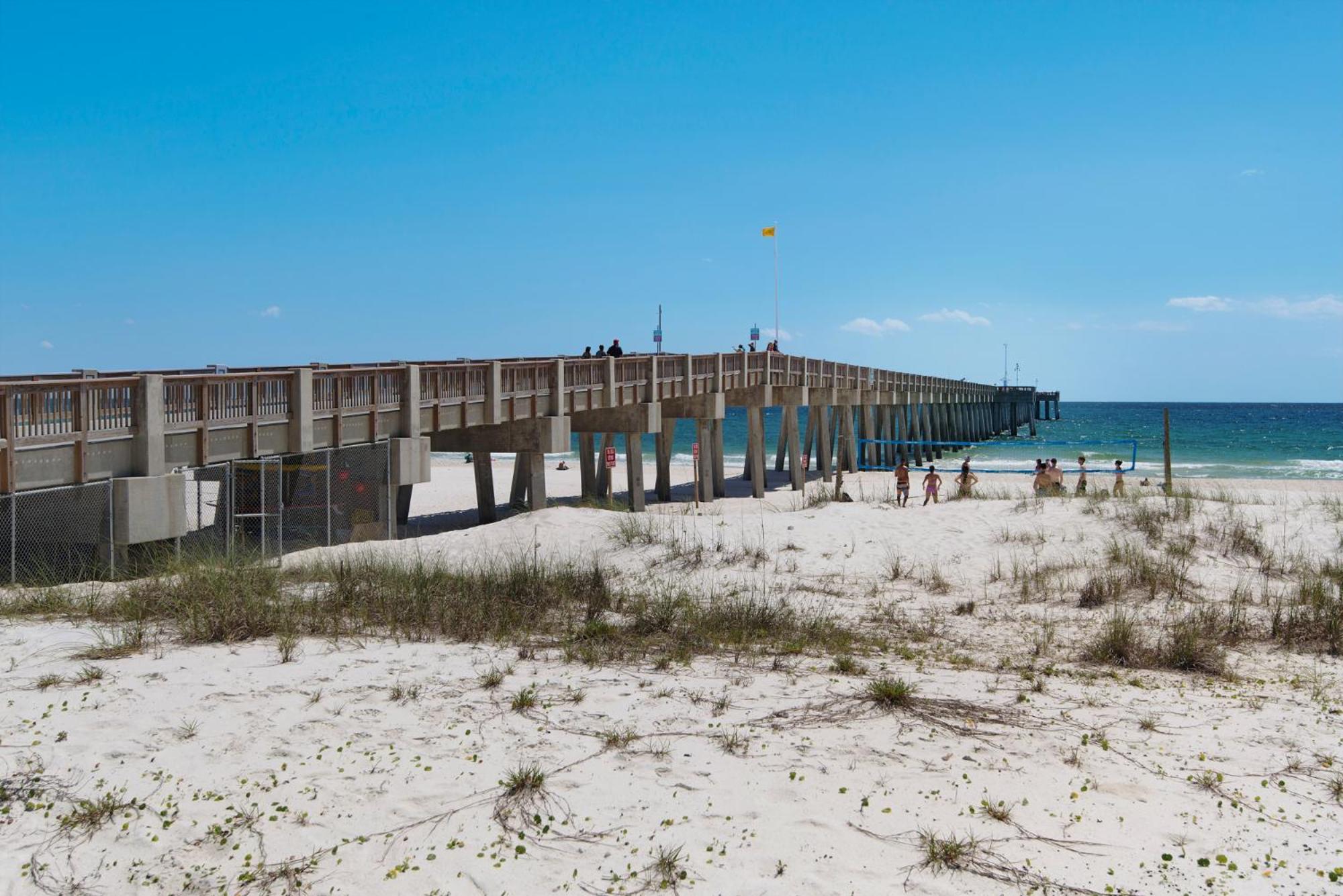 Gulf Front Master Bedroom! 2 Pools & Hot Tubs! Sleeps 8! Panama City Beach Exterior photo